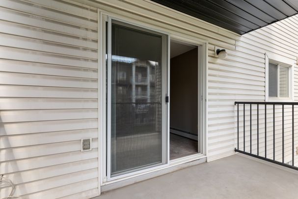 2 Bed Condo In Mc Kenzite Towne| Two Parking Stalls| Heat And Water Included. - Photo 1