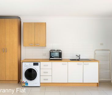 3a Perkins Close, Reedy Creek QLD 4227 - House For Rent | Domain - Photo 3