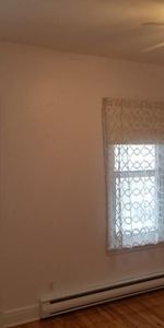 4 1/2 2 ième étage, balcon, non-fumeur pas animaux - Photo 4