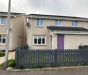 Kings Seat Place, Maddiston - Photo 1