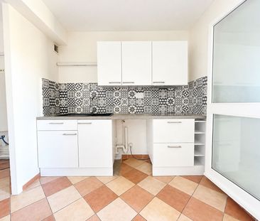 Location Appartement 3 pièces 67m² - Photo 5