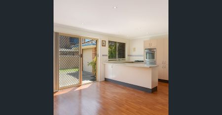 High-Efficiency Home with 8-Star Rating and 5000L Plumbed Water Tank - Photo 5