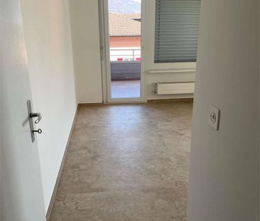 Vira Gambarogno al secondo piano, appartamento di 3,5 locali ampio co - Foto 1