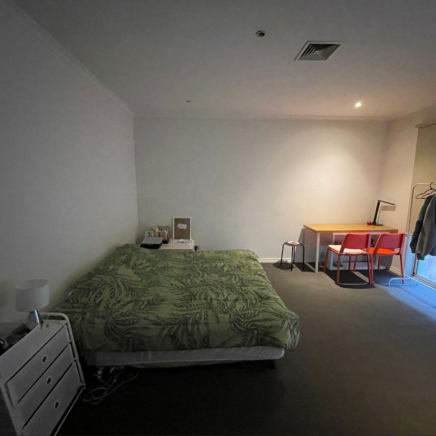 Melbourne CBD - Photo 1