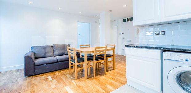2 Bedroom, 1 bath, 1 reception Flat - Photo 1