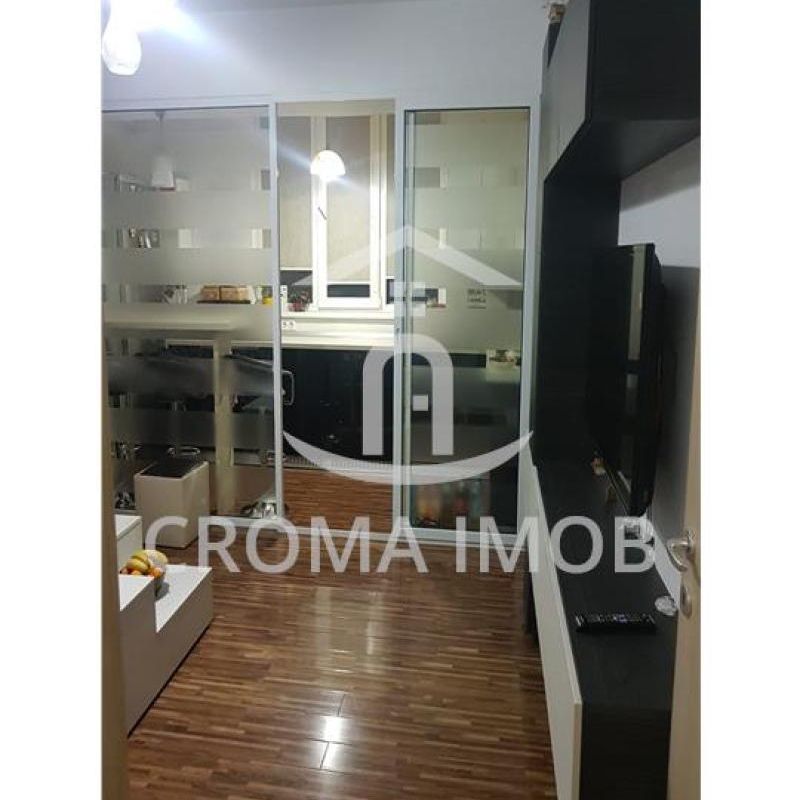 CromaImob Inchiriere apartament 3 camere, de lux, zona 9 Mai - Fotografie 1