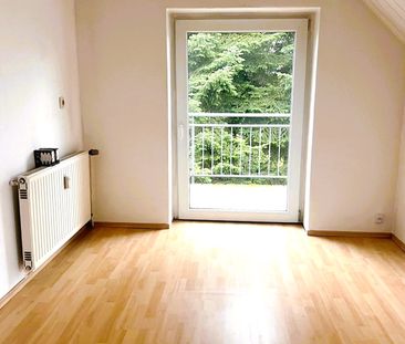 Ideal für 1-2 Personen! Ausgefallene 3-Zimmer-Dachgeschoßwohnung mi... - Foto 2