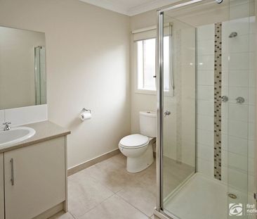 Stunning 5-Bedroom Family Home - Photo 4