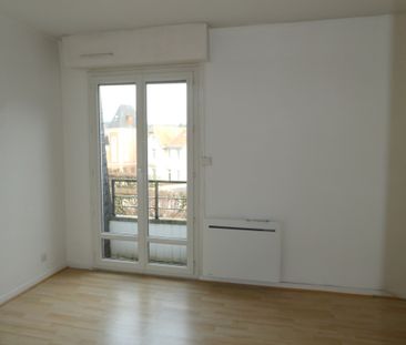 Location Appartement 2 pièces 49m² FONTAINEBLEAU 77300 - Photo 3