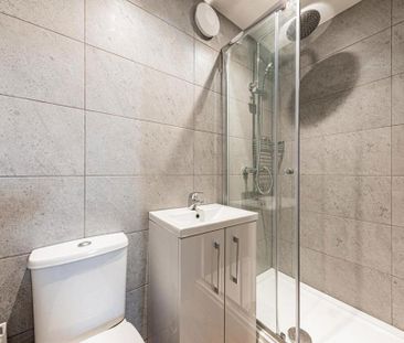 2 bedroom maisonette to rent - Photo 5