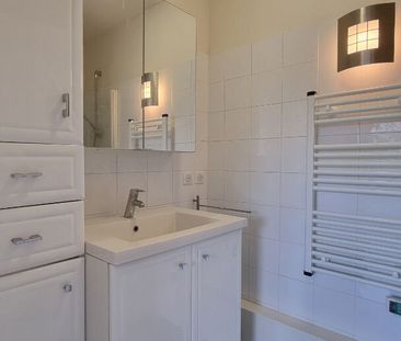 Location Appartement 1 pièce 27m² - Photo 3