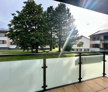 3-Zimmer-Wohnung mit Balkon und Tiefgaragenplatz in ruhiger Grünlag... - Foto 3