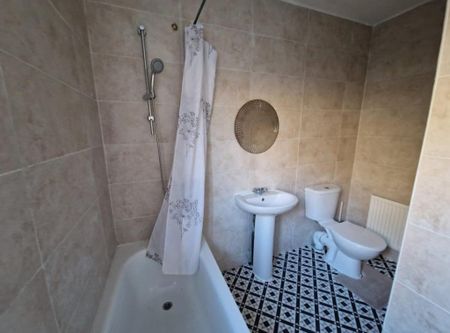 6 bedroom house share to rent - Photo 2