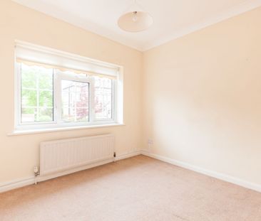 2 bedroom mid-terrace to rent Furness Road - Photo 1