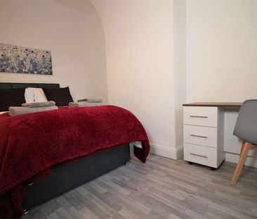 Ottley Street, L6 - Photo 5