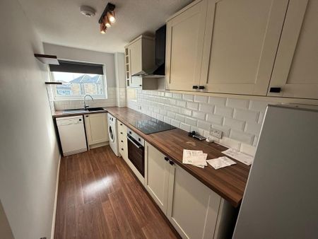 1 bedroom flat to rent - Photo 3