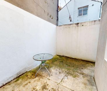 3 bedroom terraced house to rent - Photo 6