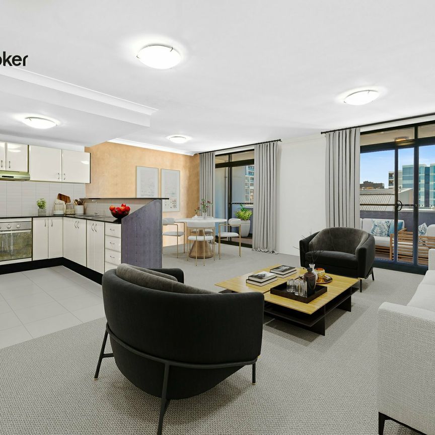 Contemporary, Spacious & Ultra-Convenient - Photo 1