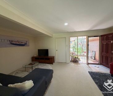 3 Bedroom Townhouse - Photo 1