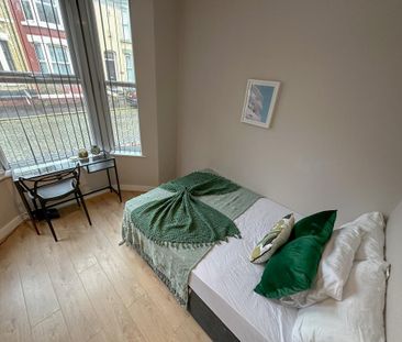 5 bedroom terraced house to rent - Photo 4