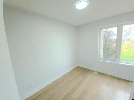 For Lease - 35 Richgrove Drive Unit# 102, Toronto, Ontario - Photo 3