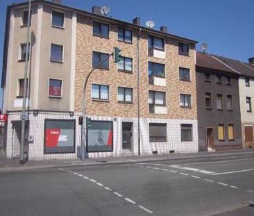 *Zentrale 3-Zimmer-Wohnung mit Badewanne und Dusche* - Foto 3