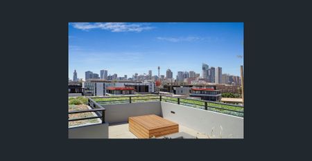 LUXURY EXECUTIVE ONE BEDROOM WITH PARKING & STORAGE CAGE- CENTRAL LOCATION OF GLEBE - Photo 3