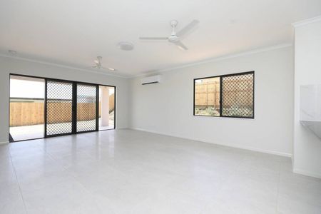 Brand New - Fully A/C and Tiled - Solar - Side Access - New Turf Coming Soon - Photo 5