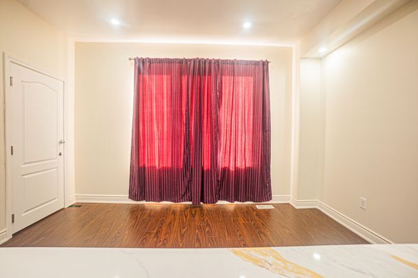 For Lease - 607 Remembrance Road, Brampton, Ontario - Photo 1