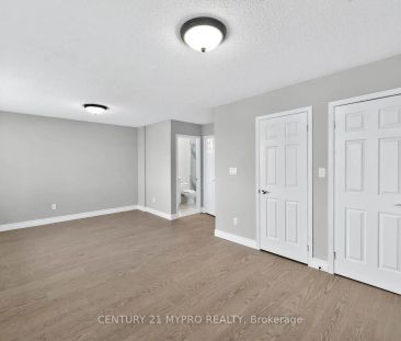 29 Rosebank Drive #807 - Photo 3