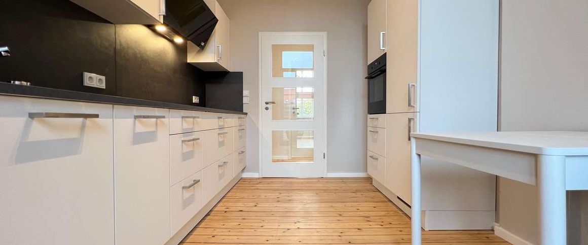 KL - City, nähe Kolpingplatz, 3 ZKB, Balkon, neue EBK *Erstbezug nach Sanierung* - Foto 1