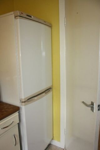 1 Bed Flat, Eastwood Avenue, G41 - Photo 4