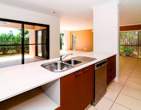 5 Lakeside Court,WINDAROO - Photo 4