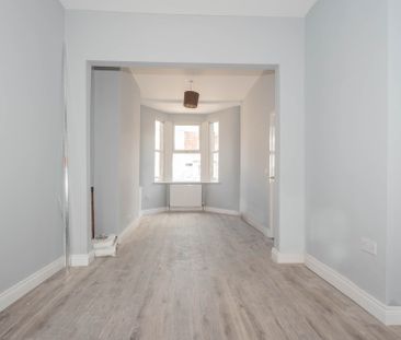 74 Tates Avenue, Belfast, BT9 7BZ - Photo 1