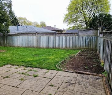 For Lease - 75 Pepperwood Crescent, Kitchener, Ontario - Photo 5