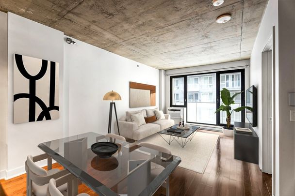 1414 Rue Chomedey, app.530, H3H 0A2, H3H 0A2, Montréal - Photo 1