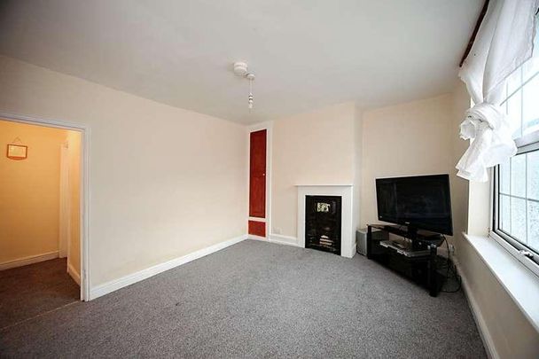 Priory Street, Newport Pagnell, MK16 - Photo 1