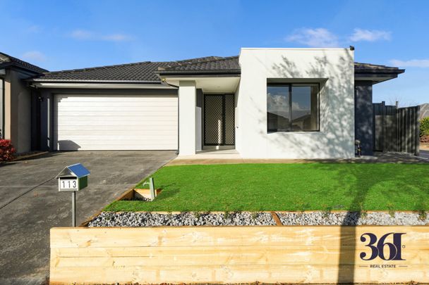 Perfectly Positioned Living in the Heart of Tarneit!!! - Photo 1