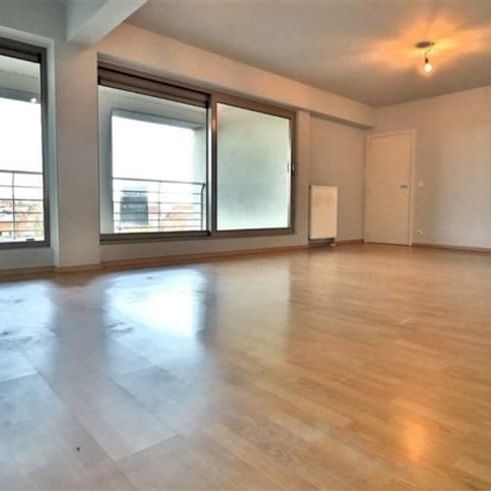 Appartement te huur - Foto 1