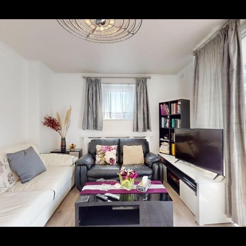 3 Bed Flat, Loudoun Road, NW8 - Photo 1