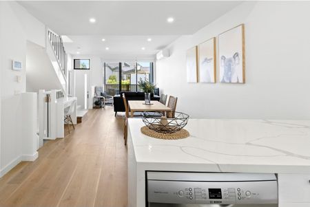 Exclusively Located in Sought-After Templestowe Lower – 289 Manningham Road - Photo 3