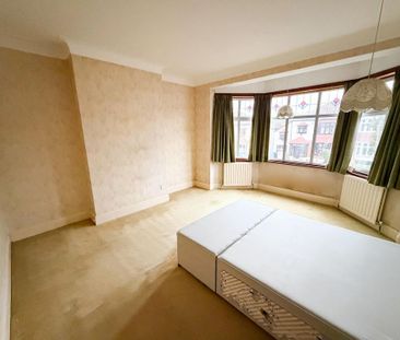 5 bedroom semi-detached house to rent - Photo 6