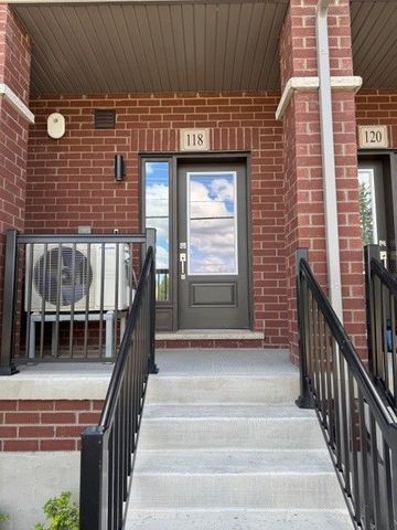 For Lease - 118 Matawin Lane, Richmond Hill, Ontario - Photo 2