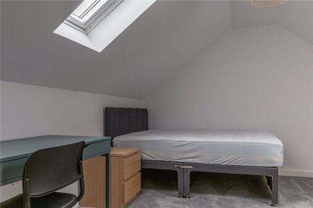 5 bedroom semi-detached house to rent - Photo 5