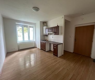 Pronájem bytu 1+kk 21 m² - Photo 4