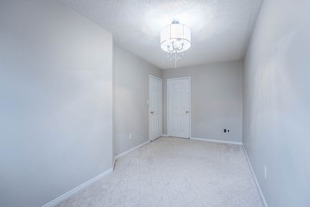For Lease - 5195 Angel Stone Drive, Mississauga, Ontario - Photo 3