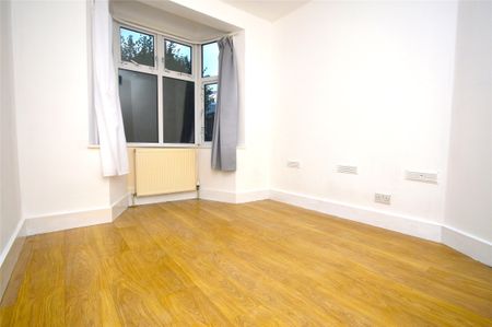 Doverfield Road, London, SW2 - Photo 2