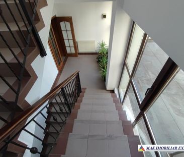 oct. 2026 - Apartament 3 camere cf 1 et 3 în Visoi Câmpulung Muscel Ag - Fotografie 5
