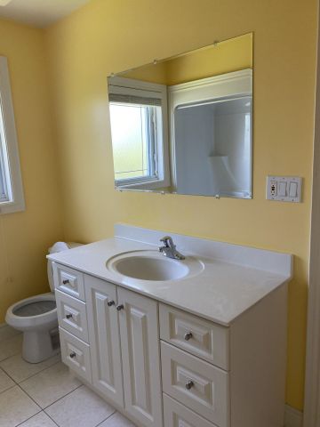 For Lease - 7400 Islington Avenue, Vaughan, Ontario - Photo 4