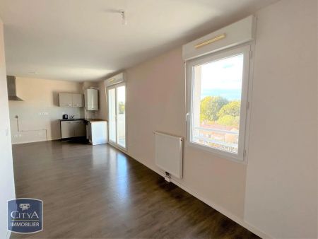 Appartement à louer 2 pièces 51.2m² - Photo 2